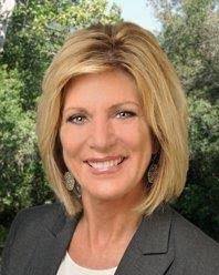 Judy Bays's Instagram, Twitter & Facebook