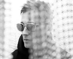 Exclusive: Track By Track On 'Om Records