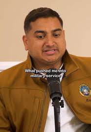 How to Become A Series Grad Marine