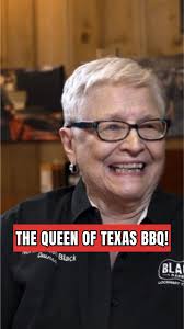 It’s #WomensHistoryMonth, and we’re as grateful as ever for the 𝘘𝘶𝘦𝘦𝘯  𝘰𝘧 𝘛𝘦𝘹𝘢𝘴 𝘉𝘢𝘳𝘣𝘦𝘤𝘶𝘦 — our very own 2nd Generation Pitmaster  Norma Jean Black! 🖤👑, Check out her latest appearance