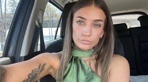 EVIE (@e.ves_) • Instagram photos and videos