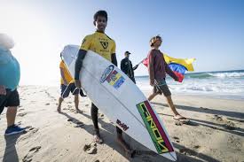 How to compete — International Surfing Association