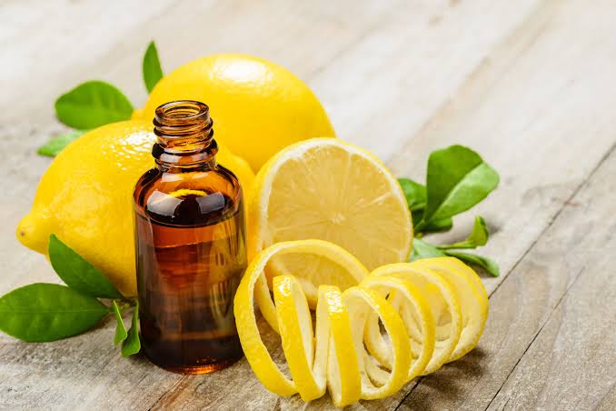 Q&A - What is Lemon Oil? - Citrus and Allied Essences Ltd.