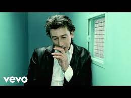 Her second single jeune demoiselle debuted at #4. Ma Petite Entreprise Alain Bashung Last Fm