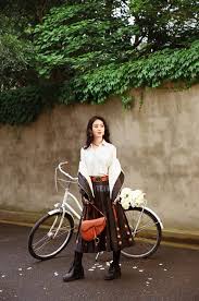 Sáng ngày 23/04, giới giải trí hoa ngữ được phen chấn động trước tin tức phùng thiệu phong và triệu lệ dĩnh bất ngờ tuyên bố đã ly hôn. Triá»‡u Lá»‡ DÄ©nh Khoc Ná»©c Ná»Ÿ Tren Truyá»n Hinh Ly Do Thá»±c Sá»± Khiáº¿n Nhiá»u NgÆ°á»i Báº¥t Ngá»