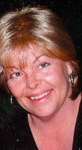 Moira Chambers's Instagram, Twitter & Facebook