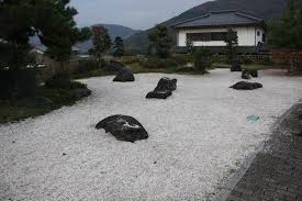 Inspiration for rocky garden layouts and designs guaranteed! Forget Pet Rocks Cultivate Your Own Rock Garden