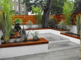 Create another room with luxurious materials designed to create a relaxing outdoor space that is low maintenance and a pleasure to use. Modern Outdoor Garden Wall Novocom Top
