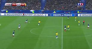 Les bleus retrouvaient ce jeudi soir au stade de france l'un de leurs rivaux préférés, le brésil, pour un match amical de prestige marquant leur rentrée en 2015. France Bresil Les Dessous Du Coup De Com De Volkswagen Et Sa Faute D Orthographe Volontaire