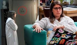 The big bang theory started off slowly in the ratings, failing to make the top 50 in its first season (ranking 68th), and ranking 40th in its second season. Big Bang Theory What Happened To Amy S Apartment After It Flooded Tv Radio Showbiz Tv Express Co Uk