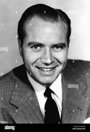 Lyle Lamb's Instagram, Twitter & Facebook