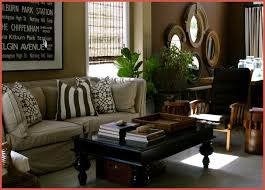 More dining room ideas & inspiration in this topic. Colonial Home Decor