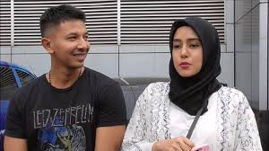 Artist · 90 monthly listeners. Fairuz A Rafiq Diejek Mantan Suami Sonny Septian Tak Ambil Pusing Dan Bilang Begini Tribunnews Com Mobile