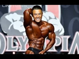 到2016年加入 天盟娛樂 ，做咗旗下組合 bingo 嘅成員。. é™ˆåº· ä¸­å›½å¤å…¸å¥ç¾Žç¬¬ä¸€äºº Youtube