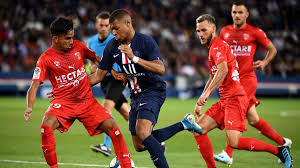 Neymar is suspended for the home side due to an. Ligue 1 La Jauge A Ete Fixee A 5 000 Spectateurs Pour Nimes Psg Ce Vendredi 16 Octobre Eurosport