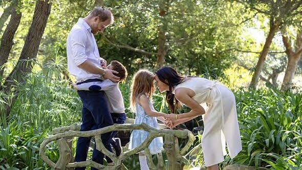 Meghan Markle's school run claim debunked by Princess Kate - it's the  opposite - AOL