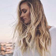 Looks really smooth and attractive for young ladies: 25 Blonde Ombre Hair Ideas