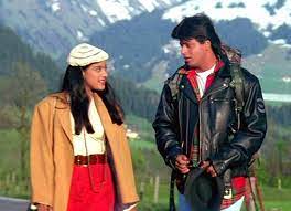 Dilwale dulhania le jayenge was included in the cinema india showcase, the changing face of indian cinema, which toured the united states in july and august of 2004. 25 Years Of Dilwale Dulhania Le Jaayenge 7 Things Made Popular By The Film That Will Always Remind You Of Ddlj Bollywoodbio Sweden