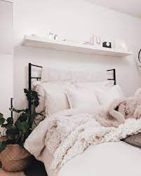 Maybe you would like to learn more about one of these? Pin By Sarah Silvester On Home Apartment Decor Home Decor Room Decor