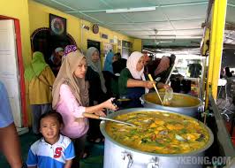 Restaurace restaurant claypot patin tempoyak, malajsie zatím nemá dostatečné množství hodnocení jídla, obsluhy, hodnoty nebo atmosféry. Kancil Raja Patin Kampung Bangau Temerloh Malaysia Food Travel Blog