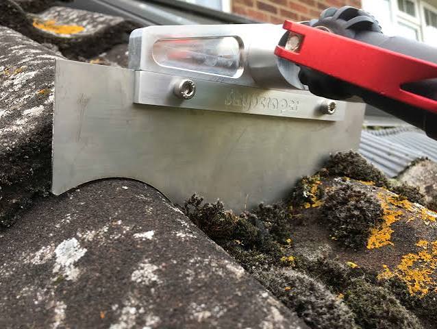 Roof moss scraping