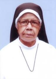 Elsy Augustine's Instagram, Twitter & Facebook