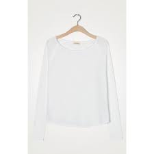Initially starting with t shirts, it quickly expanded into a complete collection and has grown since. American Vintage Sonoma T Shirt In White Son31ge Womens From Real Clothing Uk