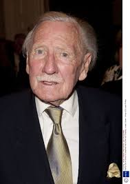Leslie Phillips to marry third wife at 89