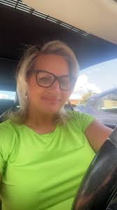 Good morning everyone!! I'd like to introduce myself. My name is Lisa  Ratledge. I live in Gilbert Arizona. My husband and I have been married for  almost 33 years and we have