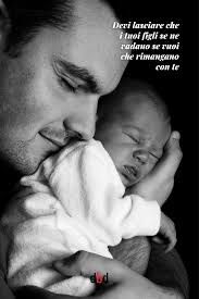 10 Frasi Da Dedicare A Figli Che Vivono Lontano Figli Essere Mamma Lettere Genitori