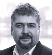 Bestürzung, Fassungslosigkeit, tiefe Trauer! Lieber Tommy, leider hast Du  den Kampf gegen eine heimtückische Krankheit verloren. Wir waren in  Gedanken und Gebeten bei Dir in der Hoffnung, dass sich wieder alles zum