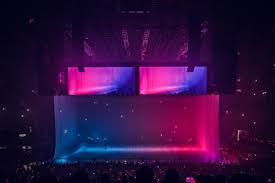 We did not find results for: Willo Perron Speaks To Dezeen On His Set Design For Canadian Rapper Drake S Latest Tour Drake Tour Stage Set Design Concert Stage Design