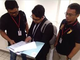 Yang akaun depositnya dibuka sebelum 1 julai 2017. Duit Rm490 000 Lesap Kontraktor Mahu Saman Bsn