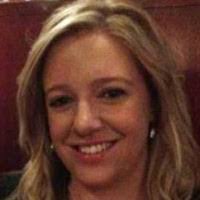 Elizabeth Glatz's Instagram, Twitter & Facebook