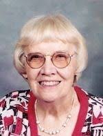 Dora Boggs's Instagram, Twitter & Facebook