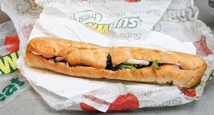 $3 to $5 for a 6in sub or $5 to $8 for a 12in 'footlong' sub. Subway Settles Lawsuit Over Too Short Footlongs The Star