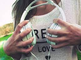 Anda pasti akan terkejut dan senang lagu daerah lengkap offline dan liriknya, karena sekarang tidak perlu waktu untuk menemukan lagu yang tepat. Situs Web Untuk Mendengarkan Musik Gratis