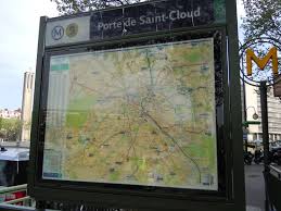 Dépôt de bus point du jour 0.2 km. Arret De Bus Desservant La Place Picture Of Place De La Porte De Saint Cloud Paris Tripadvisor