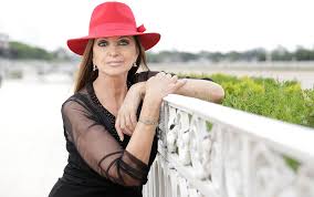 Adriana salgueiro compartió que se casa tras 24 años en pareja: Adriana Salgueiro Nunca Me La Crei Ni En Mi Epoca De Gloria Editorial Accion