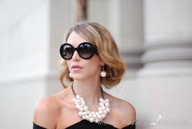 If you already have a great hairstyle you love, you'll still want to check out her great tips. 11 Easy Vintage Hairstyles That Are A Cinch To Do We Promise Sheknows