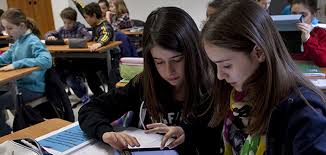 Cette vidéo t'apprend à #récupérer facilement la visionneuse de #photos sur un ordinateur étant sous #windows 10. Foire Aux Questions Du Livret Scolaire Unique Eduscol Ministere De L Education Nationale De La Jeunesse Et Des Sports Direction Generale De L Enseignement Scolaire