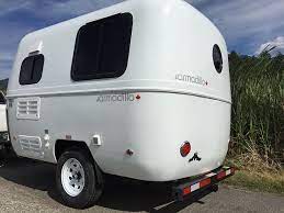 Canadian Manufacturers Of Small Lightweight 135ft Fiberglass Trailers Buit From The Same Molds That Produced Th Bigfoot Trailer Armadillo Lightweight Campers