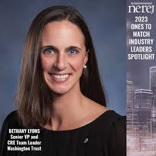 Bethany Lyons's Instagram, Twitter & Facebook