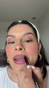 Favorite lip combo for spring 👄🌸 Lip liner from @NYX Professional M...