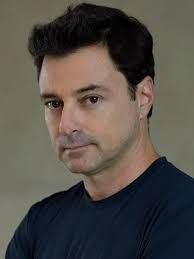 Emílio Orciollo Neto : A biografia