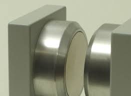 External magnetic links, url or remote download. U Magnet