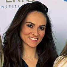 Anna Buczek's Instagram, Twitter & Facebook