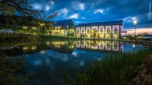 Pentru atingerea scopurilor mele nu e. Wonderland Cluj Resort Updated 2021 Prices Reviews Cluj County Cluj Napoca Romania Tripadvisor