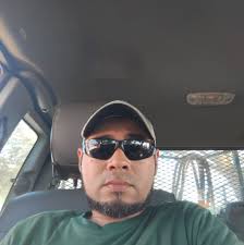 No los querían dejar dormir y ellos salieron a bailar 😂🕺 Esto fue lo que  se vivió anoche en el hotel de concentración de la Selección de Surinam  🇸🇷 previo al partido