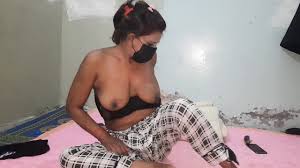 Pakistani Village Desi Pussy Fucked with Spray Bottle - Pornhub.com